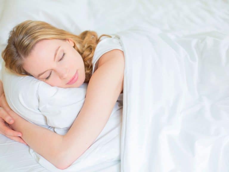 Thuốc suy thượng thận ảnh hưởng đến giấc ngủ
